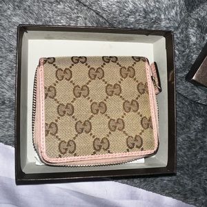 Gucci wallet